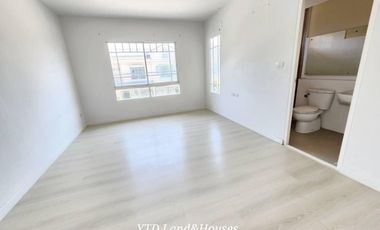 For sale 2 bed townhouse in Bang Bo, Samut Prakan
