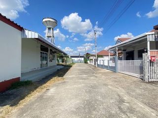 For sale 2 bedrooms house in Saraphi, Chiang Mai