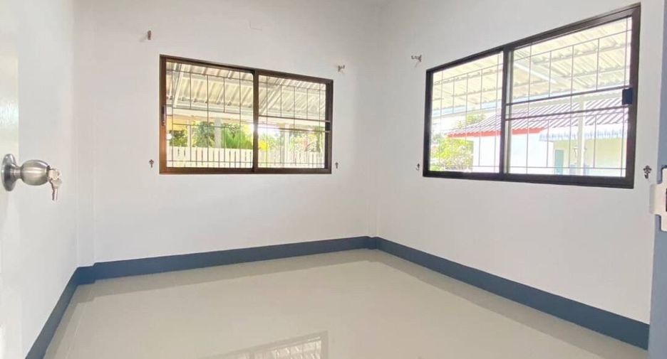 Haus zum Kauf mit 2 Zimmer in Saraphi, Chiang Mai
