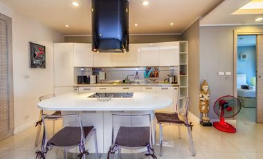 For sale 2 Beds condo in Mueang Phuket, Phuket