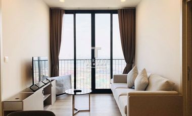For sale 2 bed condo in Khlong Toei, Bangkok