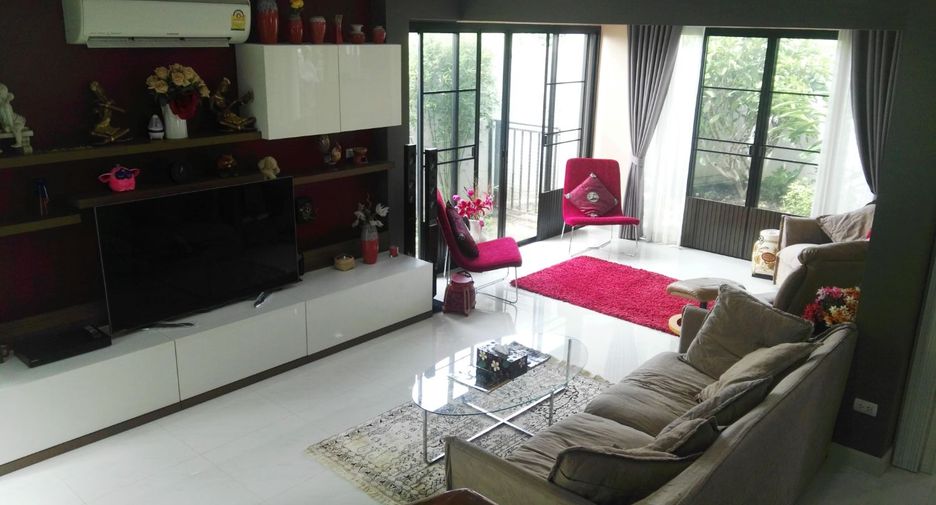 For sale 3 ベッドルーム house in San Kamphaeng, Chiang Mai