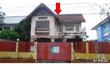 Casa en venta de 3 habitaciones en Saphan Sung, Bangkok