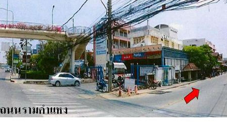 For sale 3 bedrooms house in Saphan Sung, Bangkok