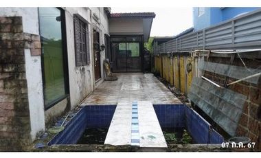 Casa en venta de 3 habitaciones en Saphan Sung, Bangkok