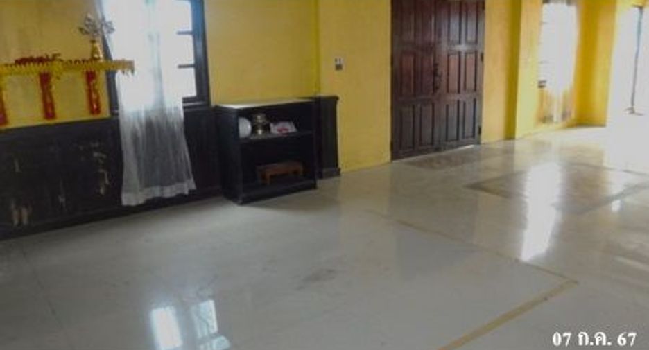 For sale 3 bedrooms house in Saphan Sung, Bangkok