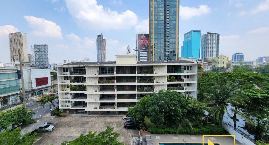 For rent and for sale 1 bed condo in Watthana, Bangkok