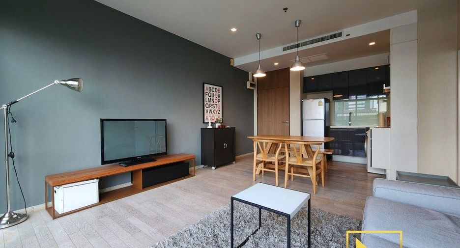 For rent and for sale 1 bed condo in Watthana, Bangkok