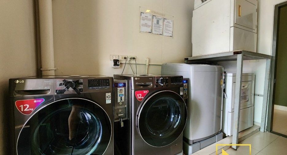 For rent and for sale 1 bed condo in Watthana, Bangkok