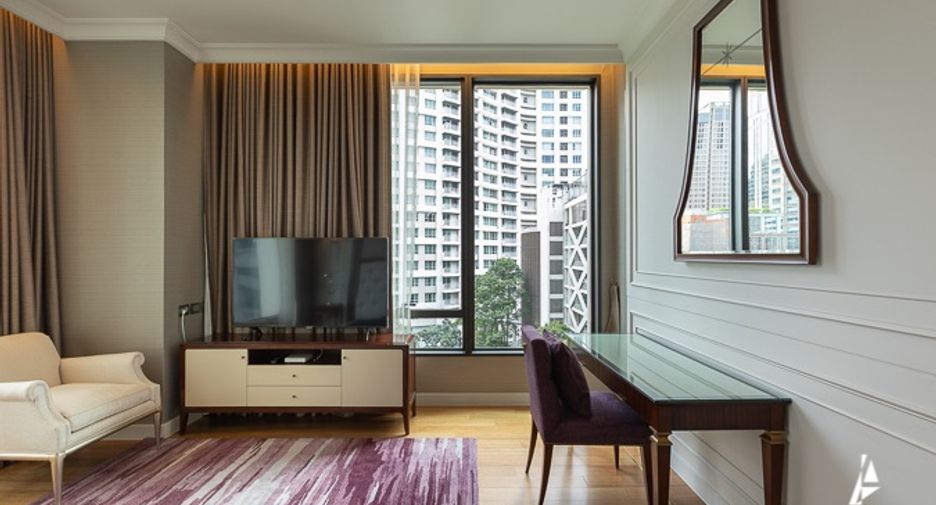 For sale 2 bedrooms condo in Pathum Wan, Bangkok