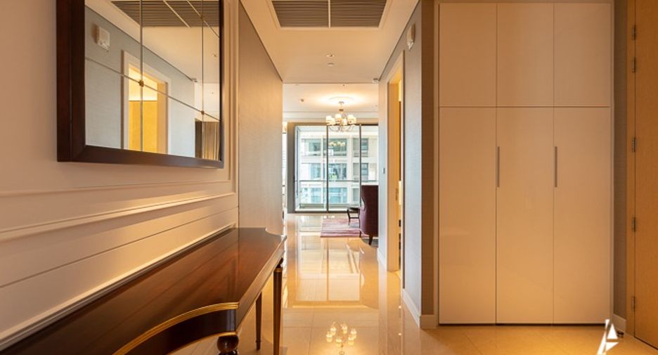 For sale 2 bedrooms condo in Pathum Wan, Bangkok