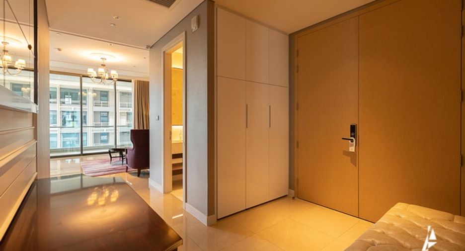 For sale 2 bedrooms condo in Pathum Wan, Bangkok