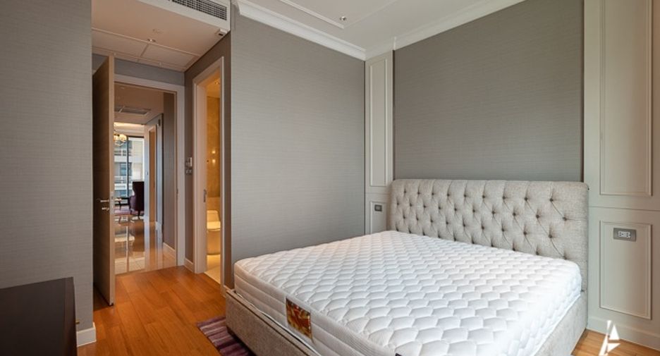 For sale 2 bedrooms condo in Pathum Wan, Bangkok