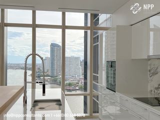 For rent 3 bedrooms condo in Bang Kho Laem, Bangkok