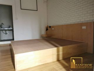 For rent 5 bedrooms townhouse in Watthana, Bangkok