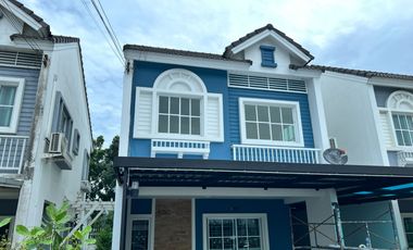 For sale 4 bedrooms house in Si Racha, Chonburi