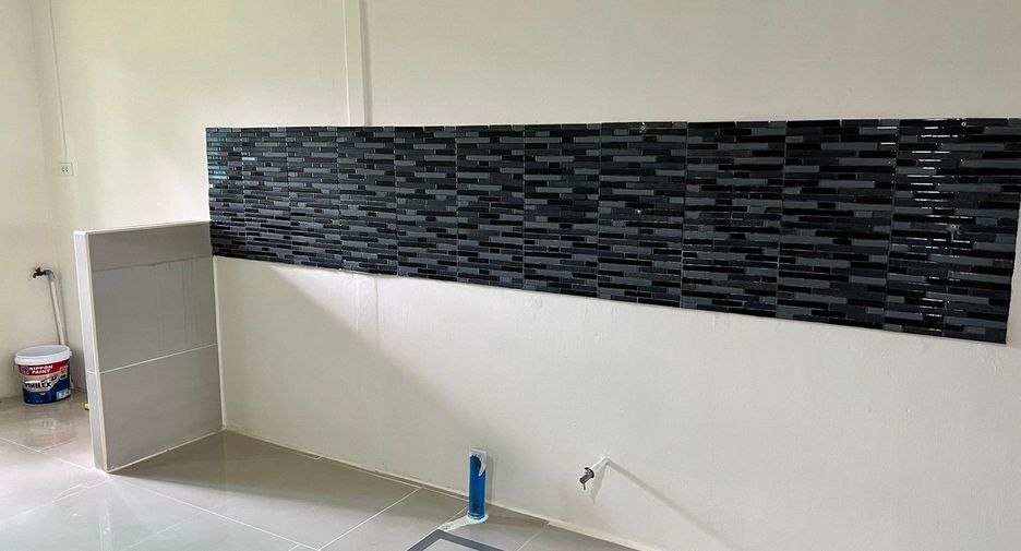 For sale 4 ベッドルーム house in Si Racha, Chonburi