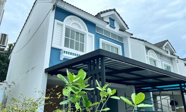 For sale 4 bedrooms house in Si Racha, Chonburi