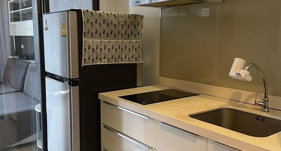 Wohnung zur Miete und zum Kauf mit 1 Zimmer in Ratchathewi, Bangkok