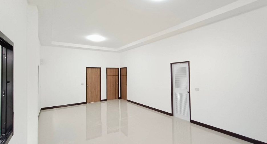 Продажа 3 спальни дом в Pluak Daeng, Районг