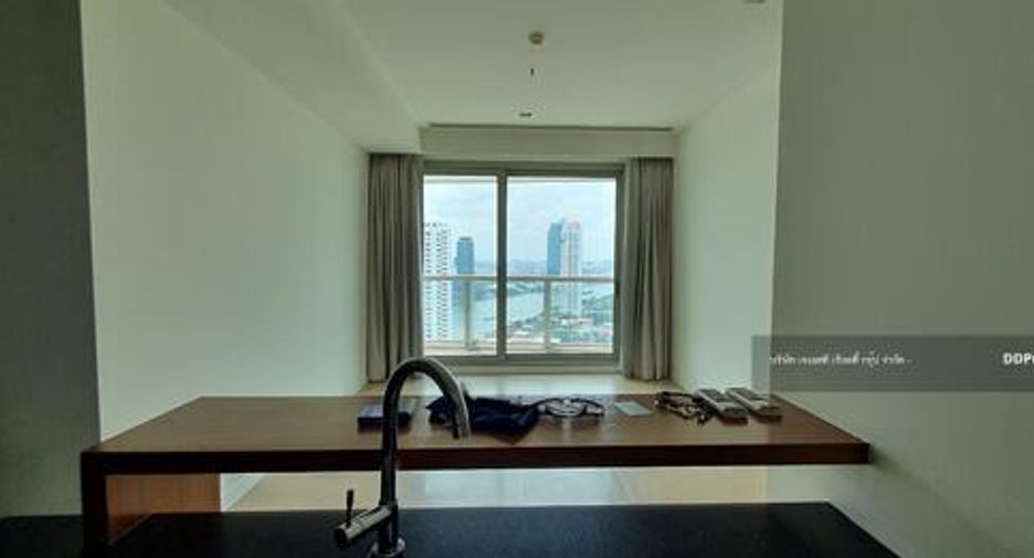 For sale 1 bed condo in Khlong San, Bangkok