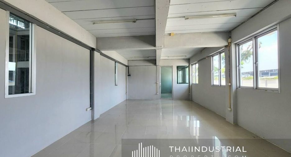 For rent warehouse in Lam Luk Ka, Pathum Thani
