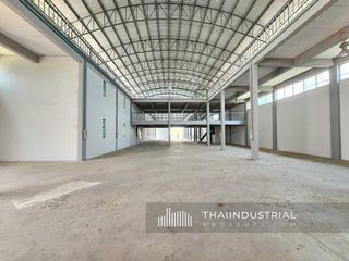 For rent warehouse in Lam Luk Ka, Pathum Thani