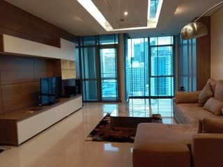 For rent 2 ベッドルーム condo in Pathum Wan, Bangkok