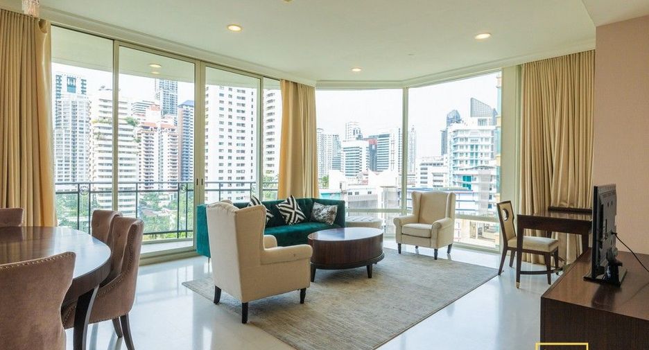 For sale 3 bed condo in Watthana, Bangkok