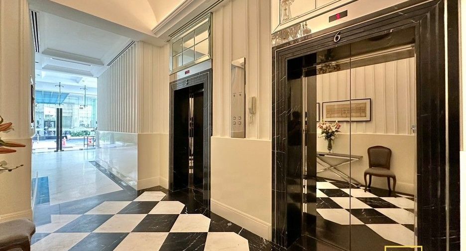 For sale 3 bed condo in Watthana, Bangkok