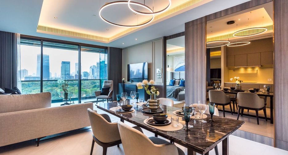 For rent and for sale 1 bed condo in Pathum Wan, Bangkok