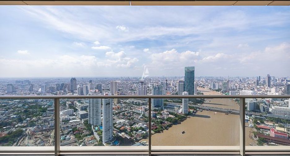 For rent 4 bedrooms condo in Bang Kho Laem, Bangkok