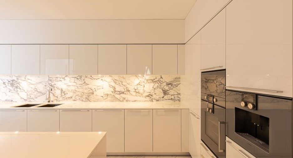 For rent 4 bedrooms condo in Bang Kho Laem, Bangkok