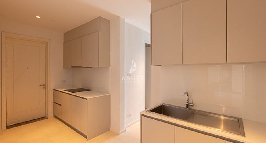 For rent 4 bedrooms condo in Bang Kho Laem, Bangkok