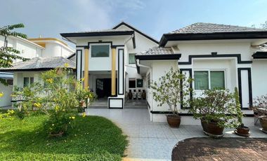 À louer et à vendre 5 chambres maison à Bang Lamung, Chonburi