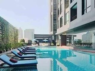 Wohnung zur Miete und zum Kauf mit 2 Zimmer in Watthana, Bangkok
