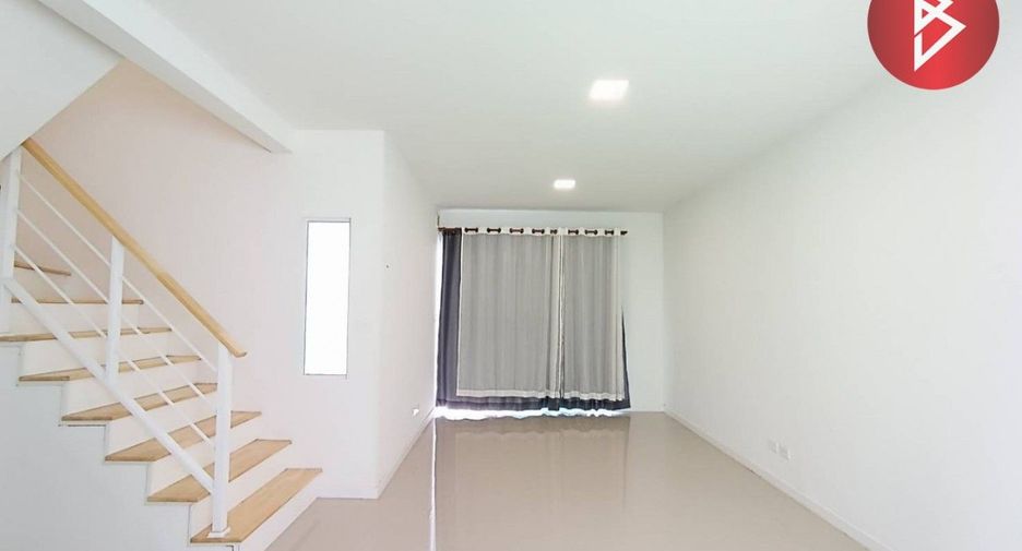 For sale 3 Beds townhouse in Nong Khae, Saraburi