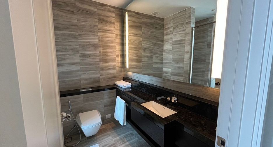 Condo en alquiler de 2 habitaciones en Bang Kho Laem, Bangkok