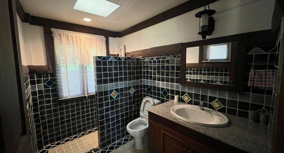 For rent 4 bedrooms house in Hang Dong, Chiang Mai