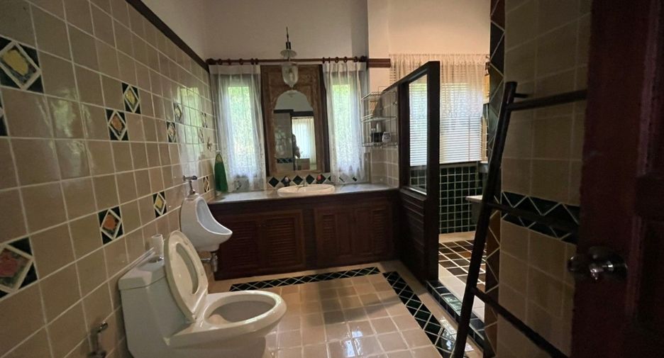 For rent 4 bedrooms house in Hang Dong, Chiang Mai