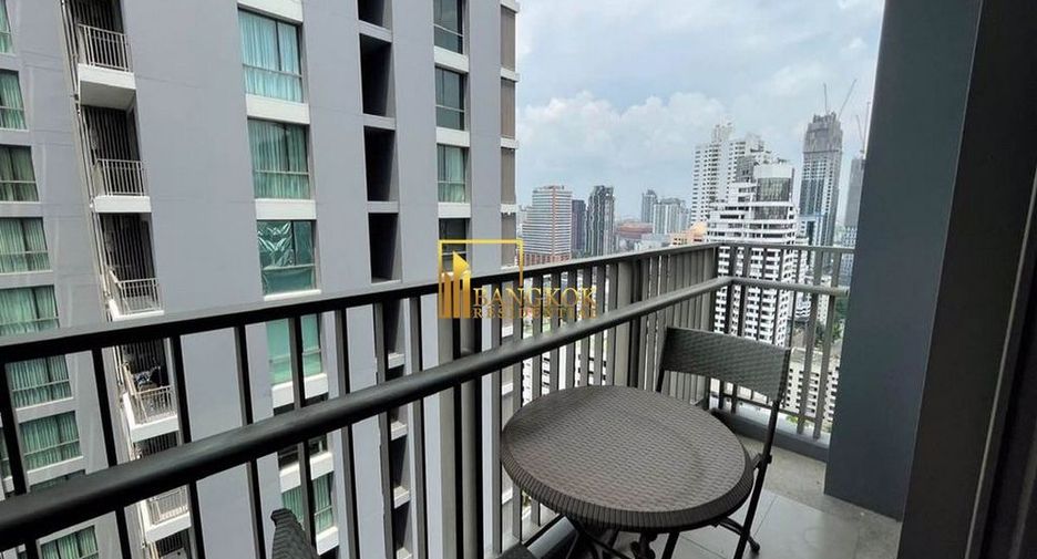 For rent and for sale 1 bed condo in Watthana, Bangkok