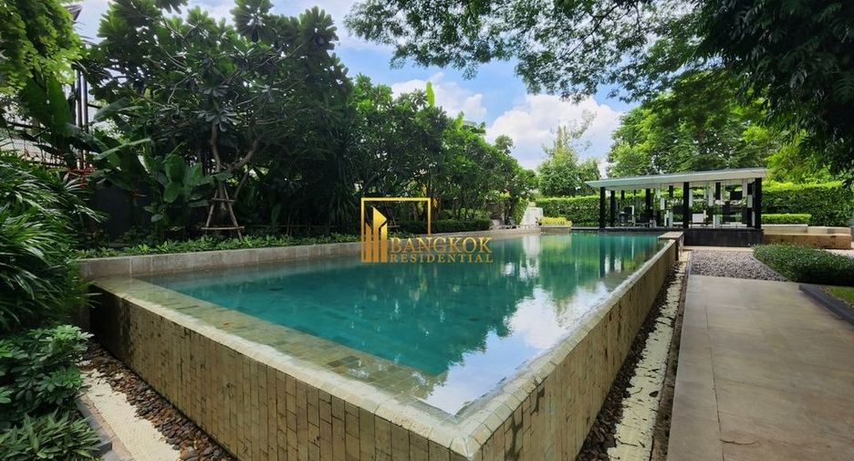 For rent and for sale 1 bed condo in Watthana, Bangkok