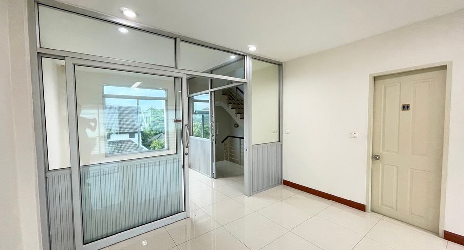 À vendre 2 chambres maison de ville à Prawet, Bangkok