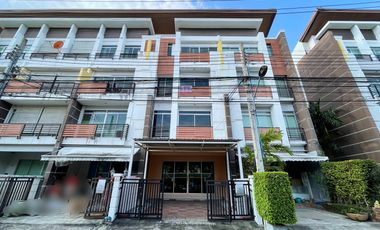 ขาย 2 ห้องนอน ทาวน์เฮ้าส์ ใน ประเวศ, กรุงเทพฯ