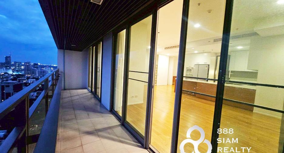 For rent and for sale 3 bedrooms condo in Khlong Toei, Bangkok