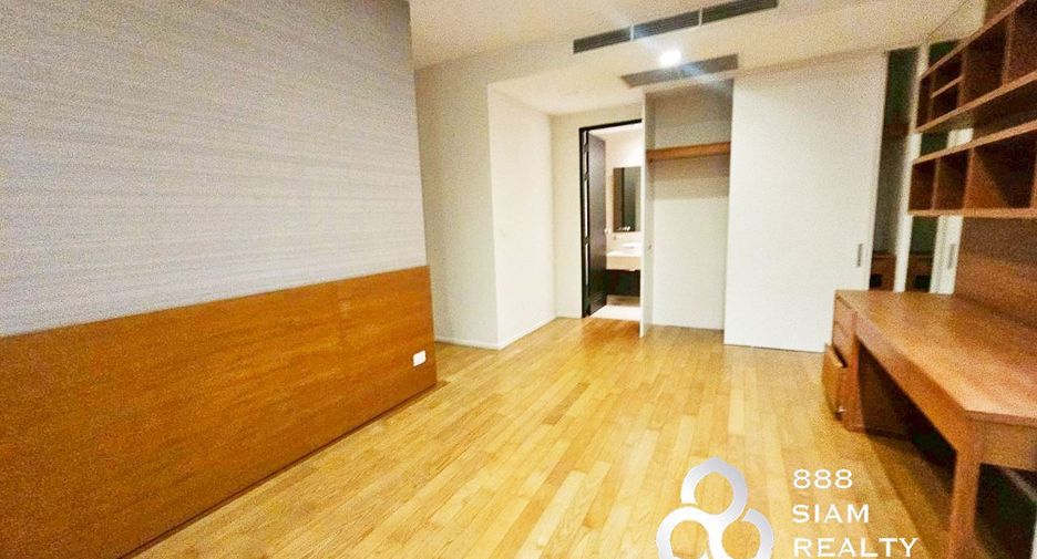 For rent and for sale 3 bedrooms condo in Khlong Toei, Bangkok