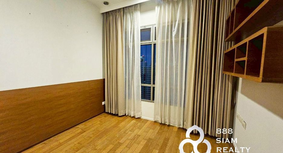 For rent and for sale 3 bedrooms condo in Khlong Toei, Bangkok