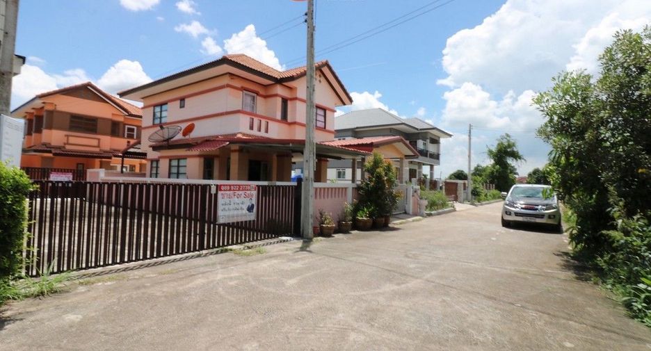 For rent 3 bed house in Mueang Chachoengsao, Chachoengsao