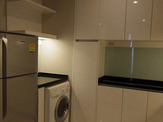 Wohnung zur Miete mit 1 Zimmer in Khlong Toei, Bangkok