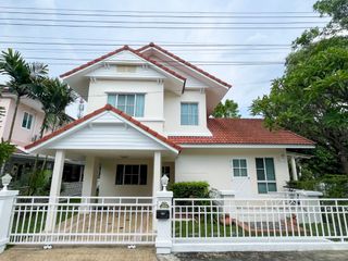 For rent 3 bedrooms house in San Sai, Chiang Mai
